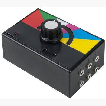 Verstärkerbox mit Farbwahlschalter