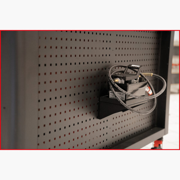 FOT_ANW_ALG_EINR_440.0735.AW2_SALL_AING_V1