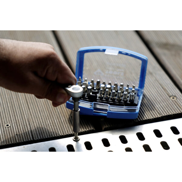 FOT_ANW_ALG_BT_BT053532.AW1_SALL_AING_V1