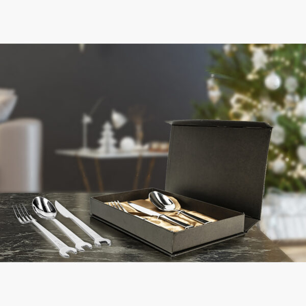 FOT_ANW_ALG_FAN_11100.AW5_SALL_AING_V1