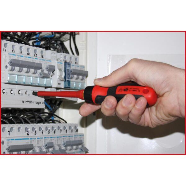 FOT_ANW_ALG_SCHR_117.0610.AW3_SALL_AING_V1