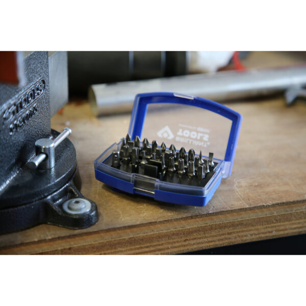 FOT_ANW_ALG_BT_BT053032.AW3_SALL_AING_V1