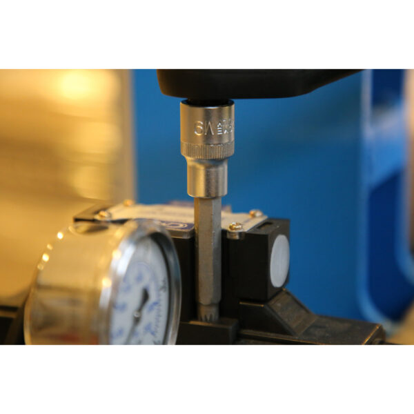 FOT_ANW_ALG_BT_BT022943.AW1_SALL_AING_V1