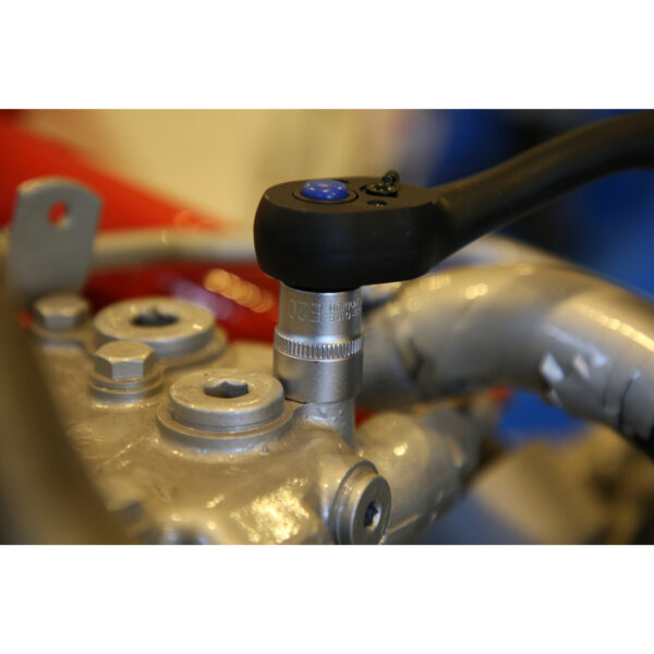 FOT_ANW_ALG_BT_BT021841.AW1_SALL_AING_V1