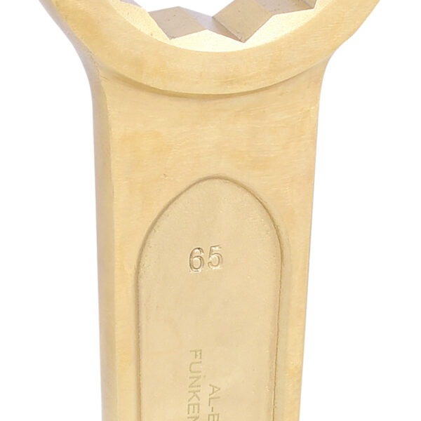 FOT_PRO_VAR_963.7752.2_SALL_AING_V1