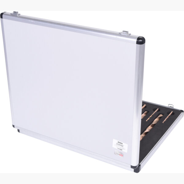 FOT_PRO_VAR_962.9630.2_SALL_AING_V1