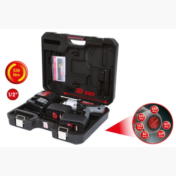 FOT_GES_ALG_515.3526.GB_SALL_AING_V1