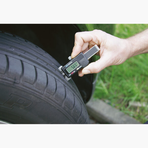 FOT_ANW_ALG_WZAL_300.0550.AW1_SALL_AING_V1