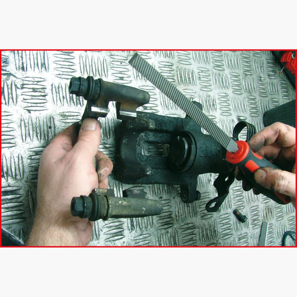 FOT_ANW_ALG_AUTO_157.0950.AW1_SALL_AING_V1