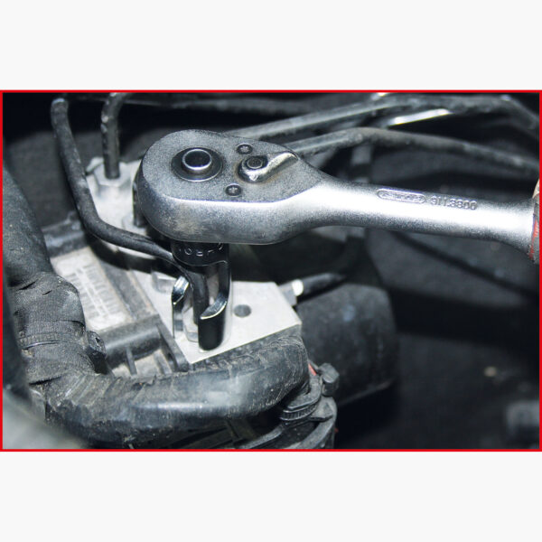 FOT_ANW_ALG_AUTO_150.3805.AW2_SALL_AING_V1