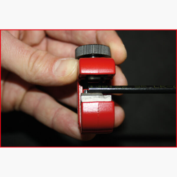 FOT_ANW_ALG_AUTO_150.2226.AW1_SALL_AING_V1