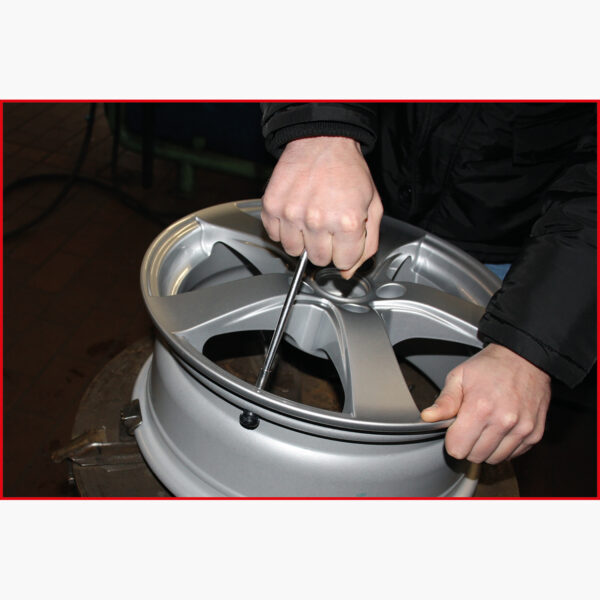 FOT_ANW_ALG_AUTO_150.2139.AW2_SALL_AING_V1