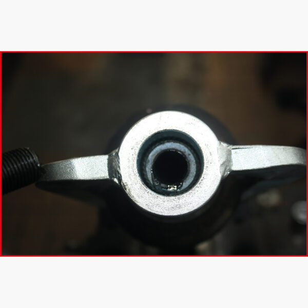 FOT_ANW_ALG_AUTO_150.1850.AW12_SALL_AING_V1