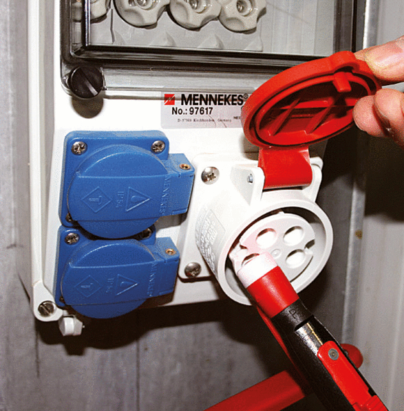 FOT_ANW_ALG_SAN_130.1045.AW4_SALL_AING_V1