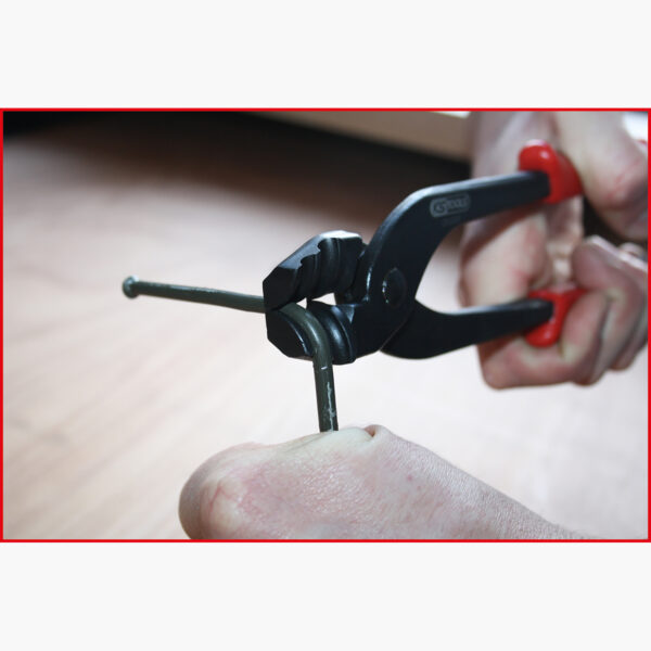 FOT_ANW_ALG_AUTO_120.2000.AW1_SALL_AING_V1