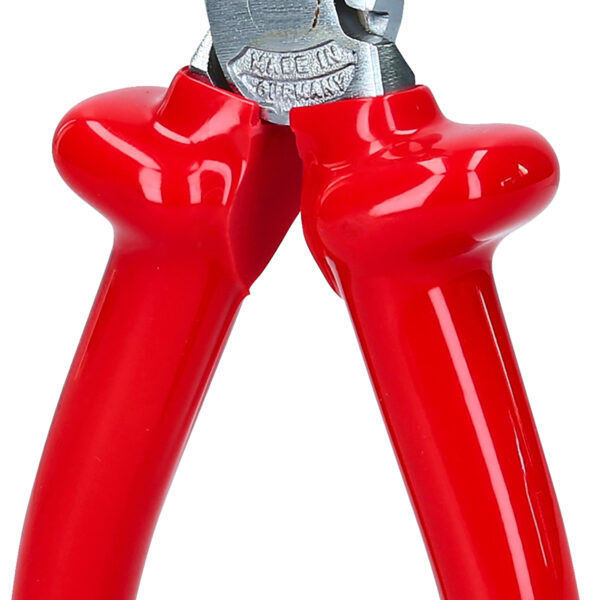 FOT_PRO_VAR_117.1275.2_SALL_AING_V1