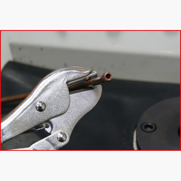 FOT_ANW_ALG_AUTO_115.1504.AW1_SALL_AING_V1