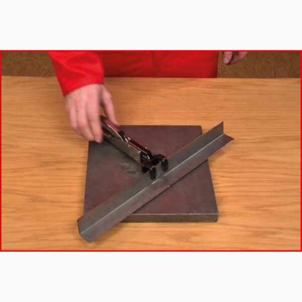 FOT_ANW_ALG_ZA_115.1085.AW6_SALL_AING_V1