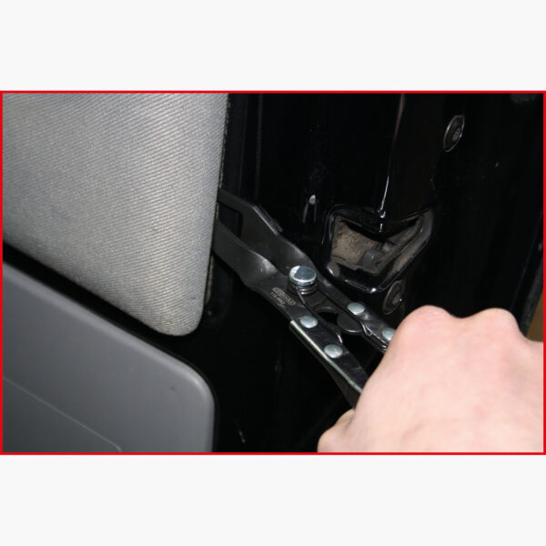 FOT_ANW_ALG_AUTO_115.1051.AW2_SALL_AING_V1